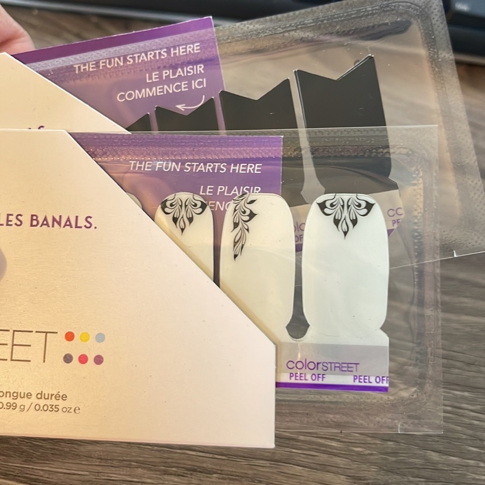 Color Street subscription box - Picture 4 of 5